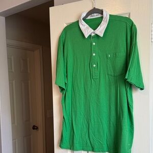 Croquet Green Polo Shirt with White Contrast Collar - Men